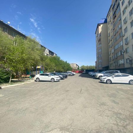 2 Комнатная Квартира В Атырау С Бесключевым Доступом Atiraw Buitenkant foto